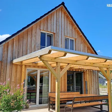 Haus Am Seeufer Mit Badestelle In 200m, Grosse Sonnenterrasse, Umzaeunter Garten, Hunde Willkommen 아파트 라인스베르크