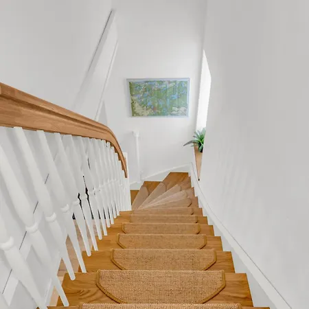 Haus Am Seeufer Mit Badestelle In 200m, Grosse Sonnenterrasse, Umzaeunter Garten, Hunde Willkommen Rheinsberg