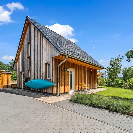 Appartement Haus Am Seeufer Mit Badestelle In 200m, Grosse Sonnenterrasse, Umzaeunter Garten, Hunde Willkommen