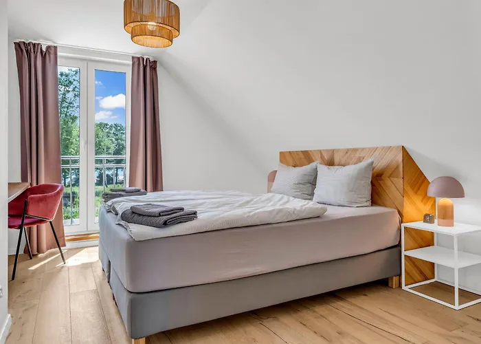 شقة Haus Am Seeufer Mit Badestelle In 200m, Grosse Sonnenterrasse, Umzaeunter Garten, Hunde Willkommen