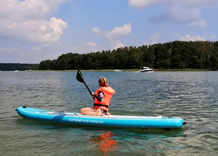 Haus Am Seeufer Mit Badestelle In 200m, Grosse Sonnenterrasse, Umzaeunter Garten, Hunde Willkommen ラインスベルク