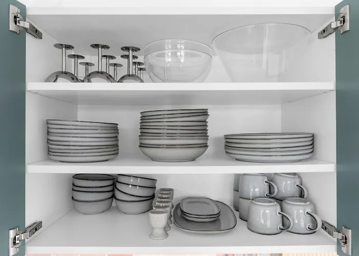 アパート Haus Am Seeufer Mit Badestelle In 200m, Grosse Sonnenterrasse, Umzaeunter Garten, Hunde Willkommen *